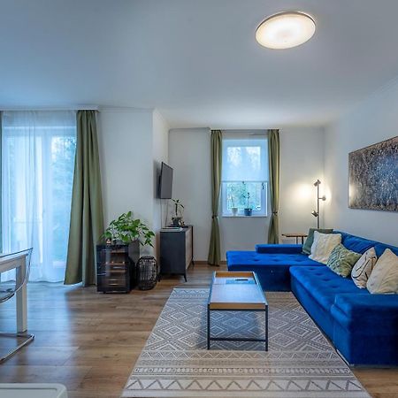 Birdie Apartman Золочань Екстер'єр фото