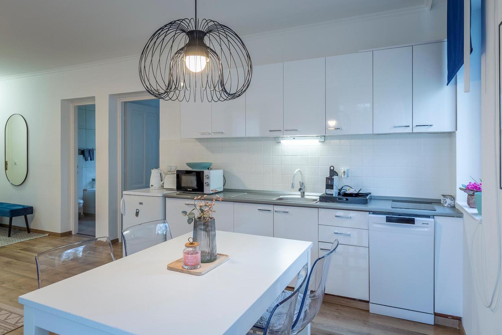 Birdie Apartman Золочань Екстер'єр фото