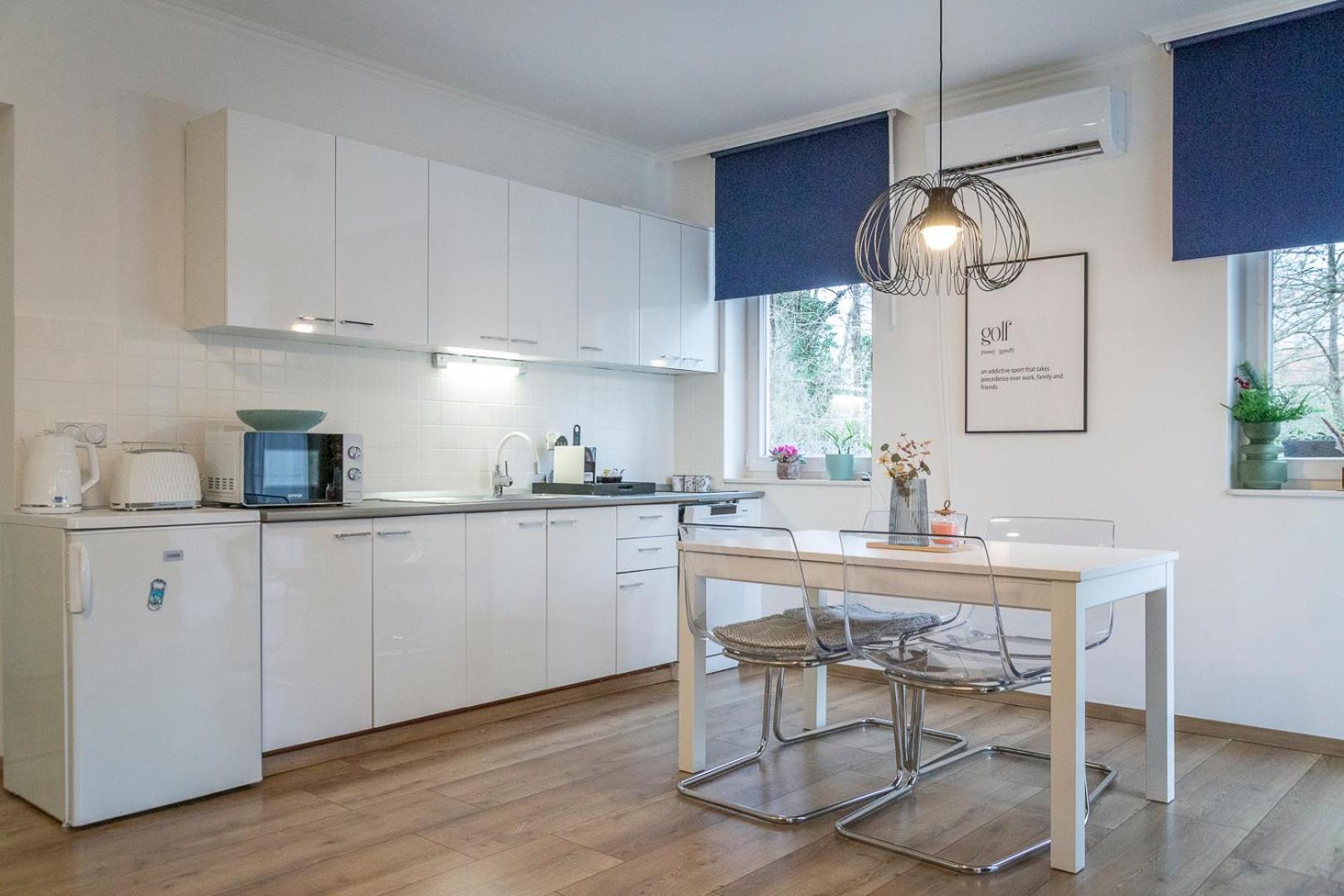 Birdie Apartman Золочань Екстер'єр фото